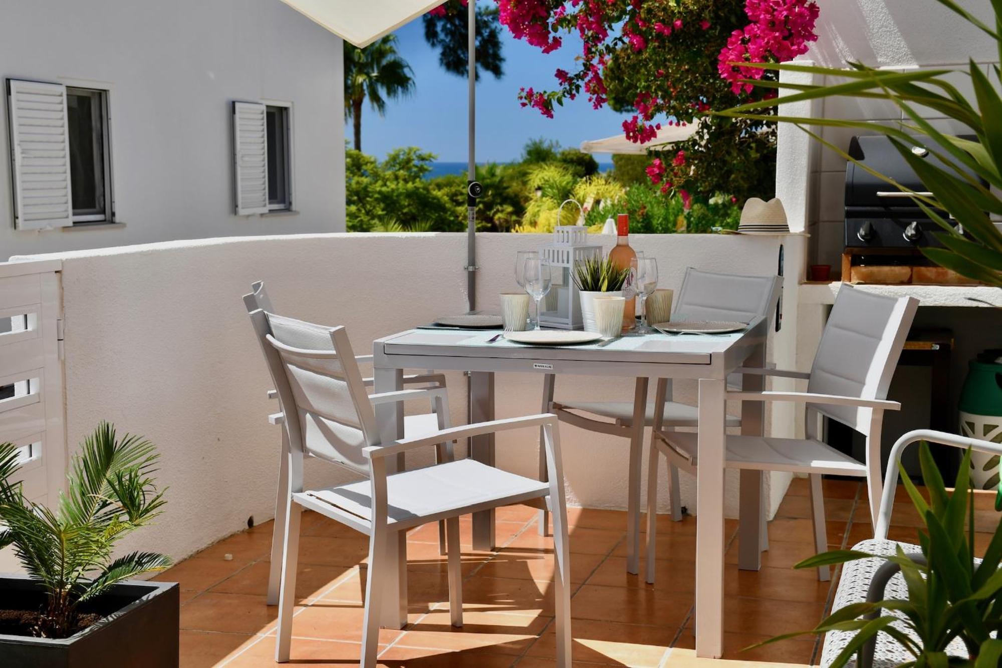 Ferienwohnung Aquamarine - Gemstone Getaway Vale do Lobo Exterior foto
